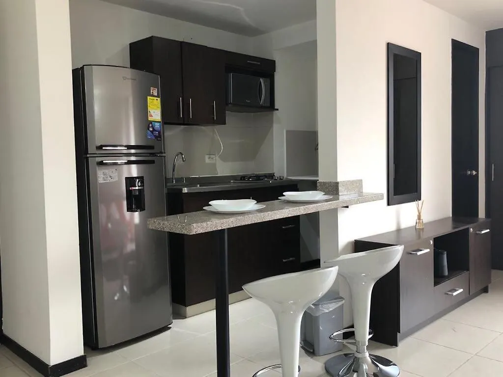 فندق ميديلينفي  Apartaestudio Rose Flats 0*, ميديلين كولومبيا
